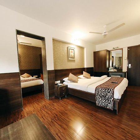 Hotel Maharana Inn Chembur Mumbai Kültér fotó
