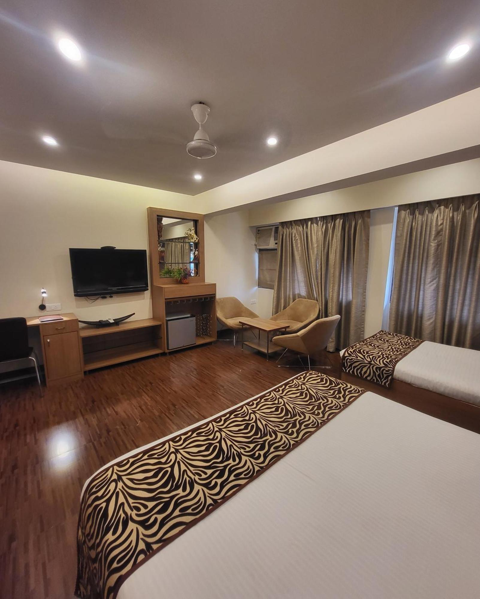 Hotel Maharana Inn Chembur Mumbai Kültér fotó