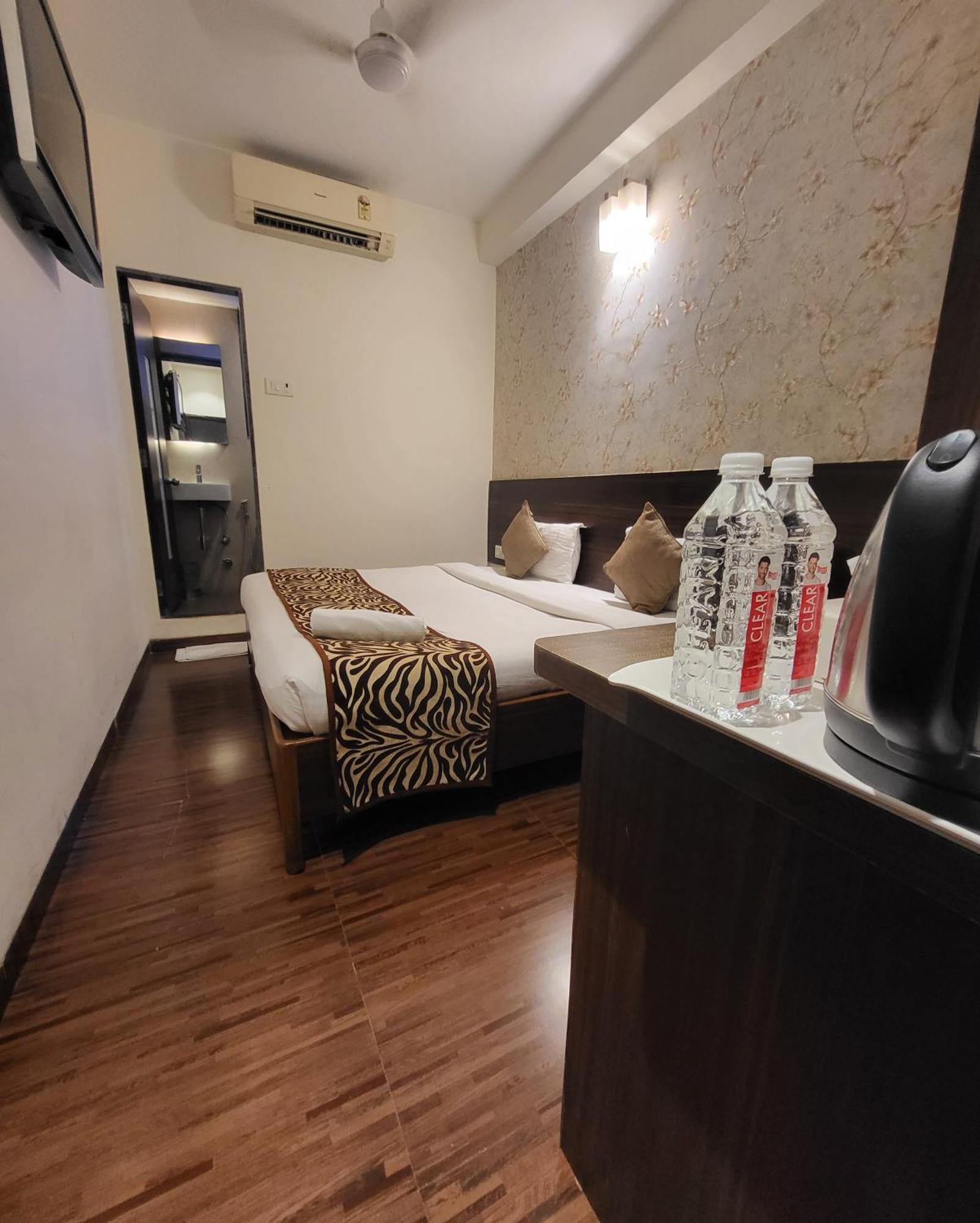 Hotel Maharana Inn Chembur Mumbai Kültér fotó