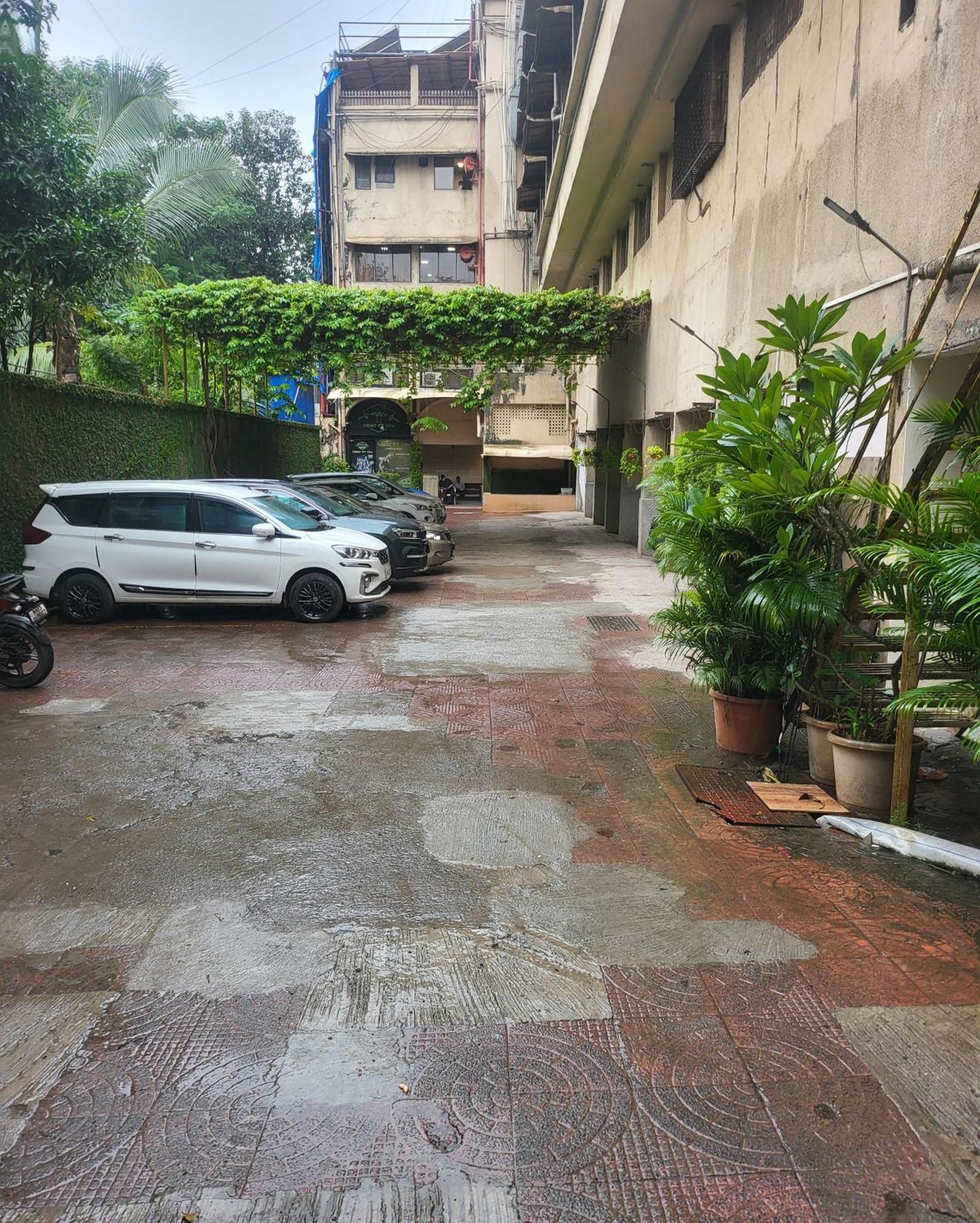 Hotel Maharana Inn Chembur Mumbai Kültér fotó