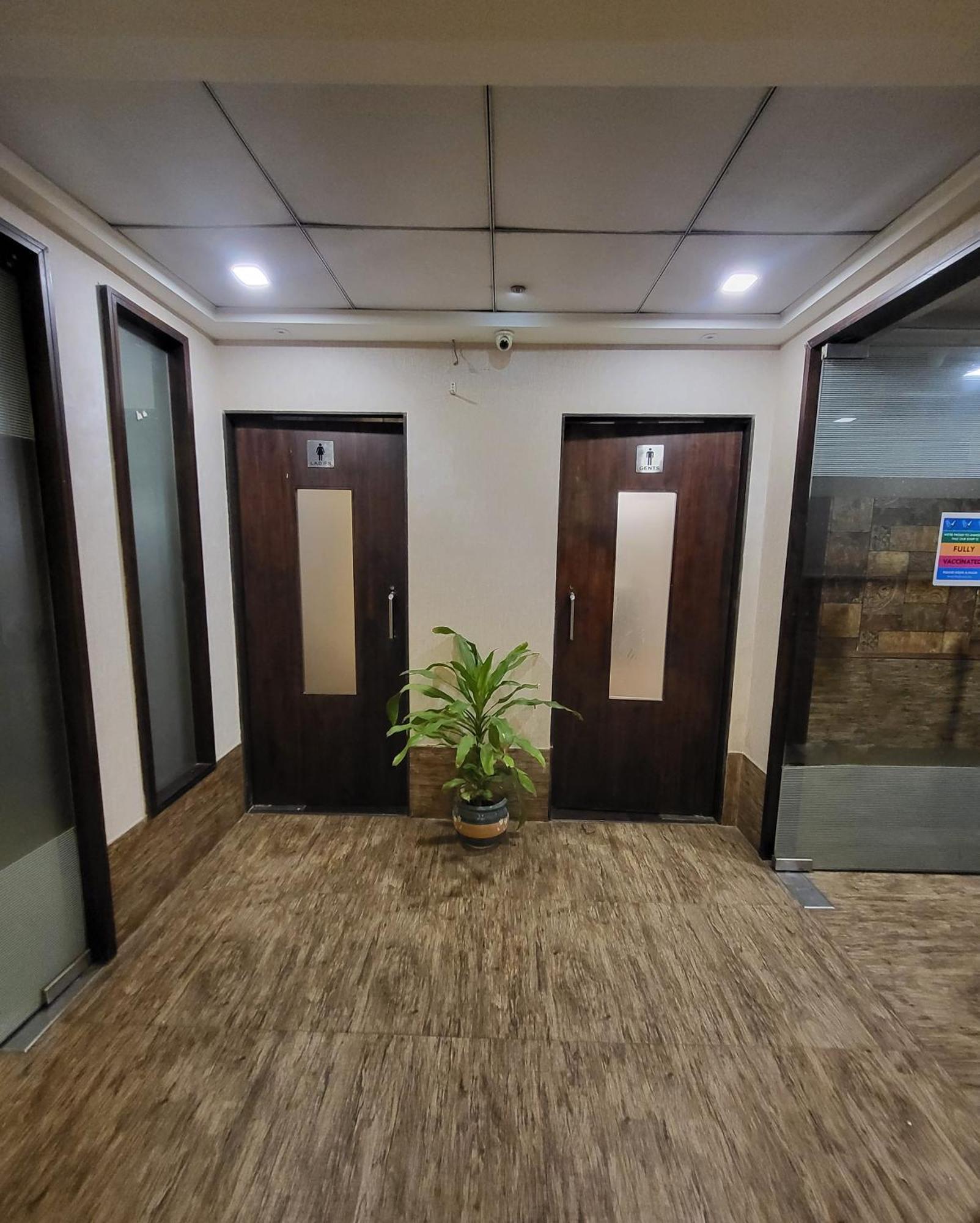 Hotel Maharana Inn Chembur Mumbai Kültér fotó