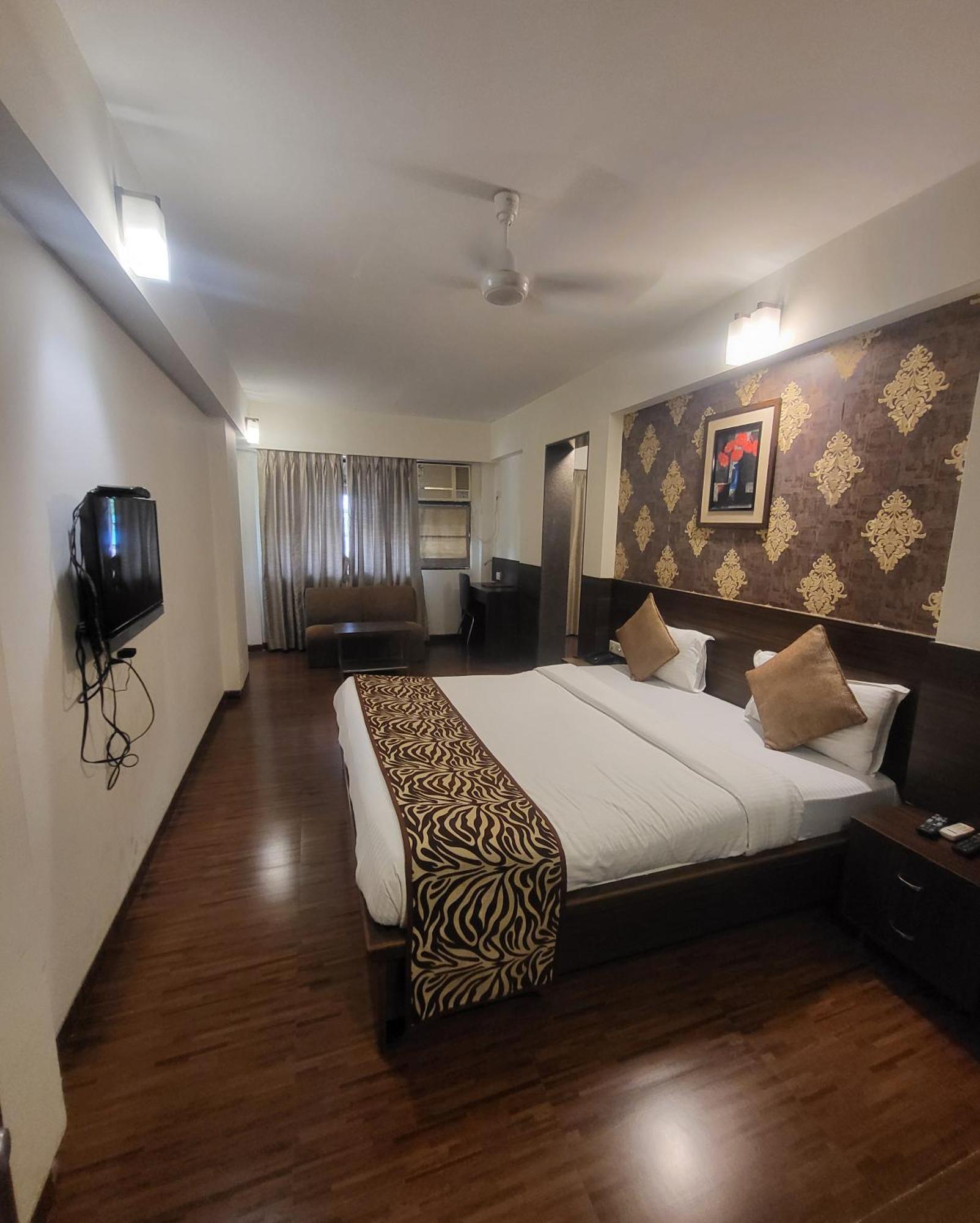 Hotel Maharana Inn Chembur Mumbai Kültér fotó