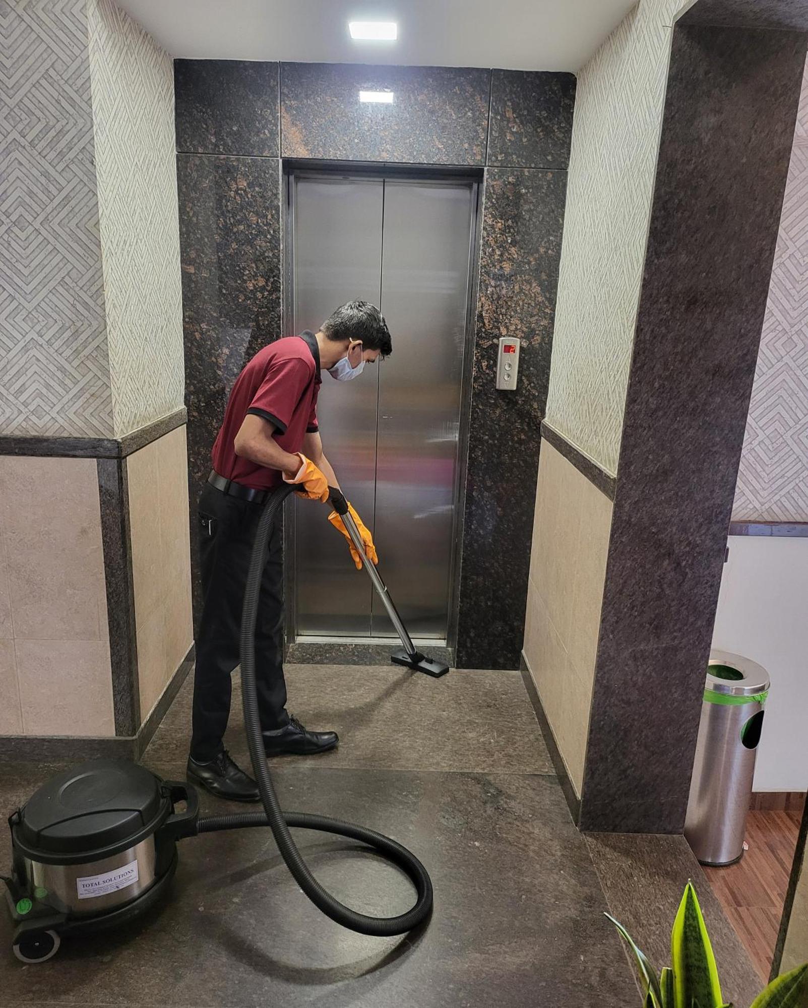 Hotel Maharana Inn Chembur Mumbai Kültér fotó